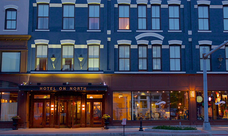 Photo: Hotel on North